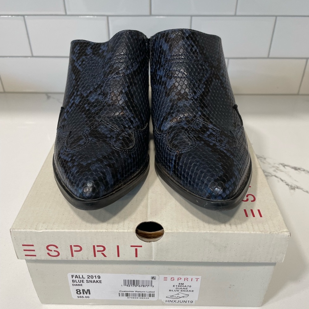 Blue snake skin slip on Esprit’s.